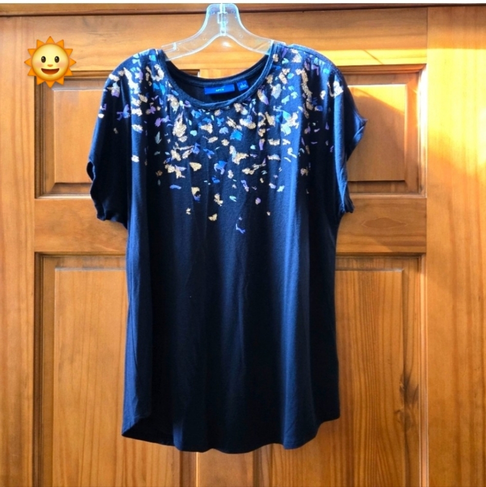 Women's Black Top with Gold Accents Apt 9 Short Slv Size Lg